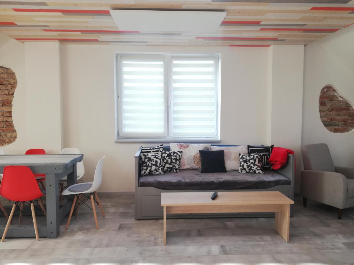 Apartmany Pod Capy, Nasavrky Bagian luar foto
