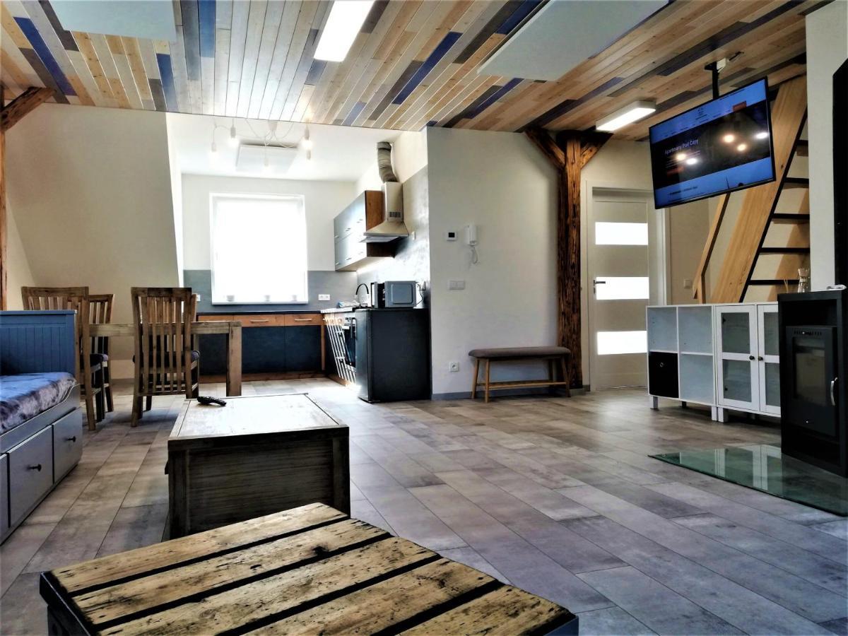 Apartmany Pod Capy, Nasavrky Bagian luar foto